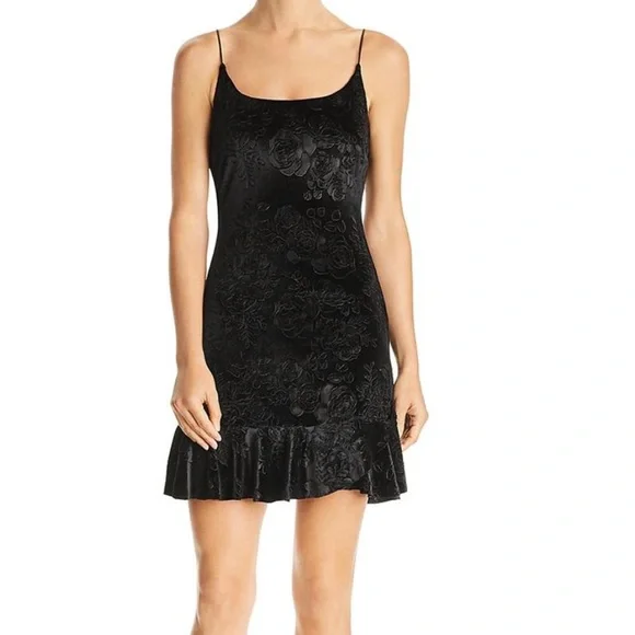 white house black market bridal dresses Black Velvet Waist Belt